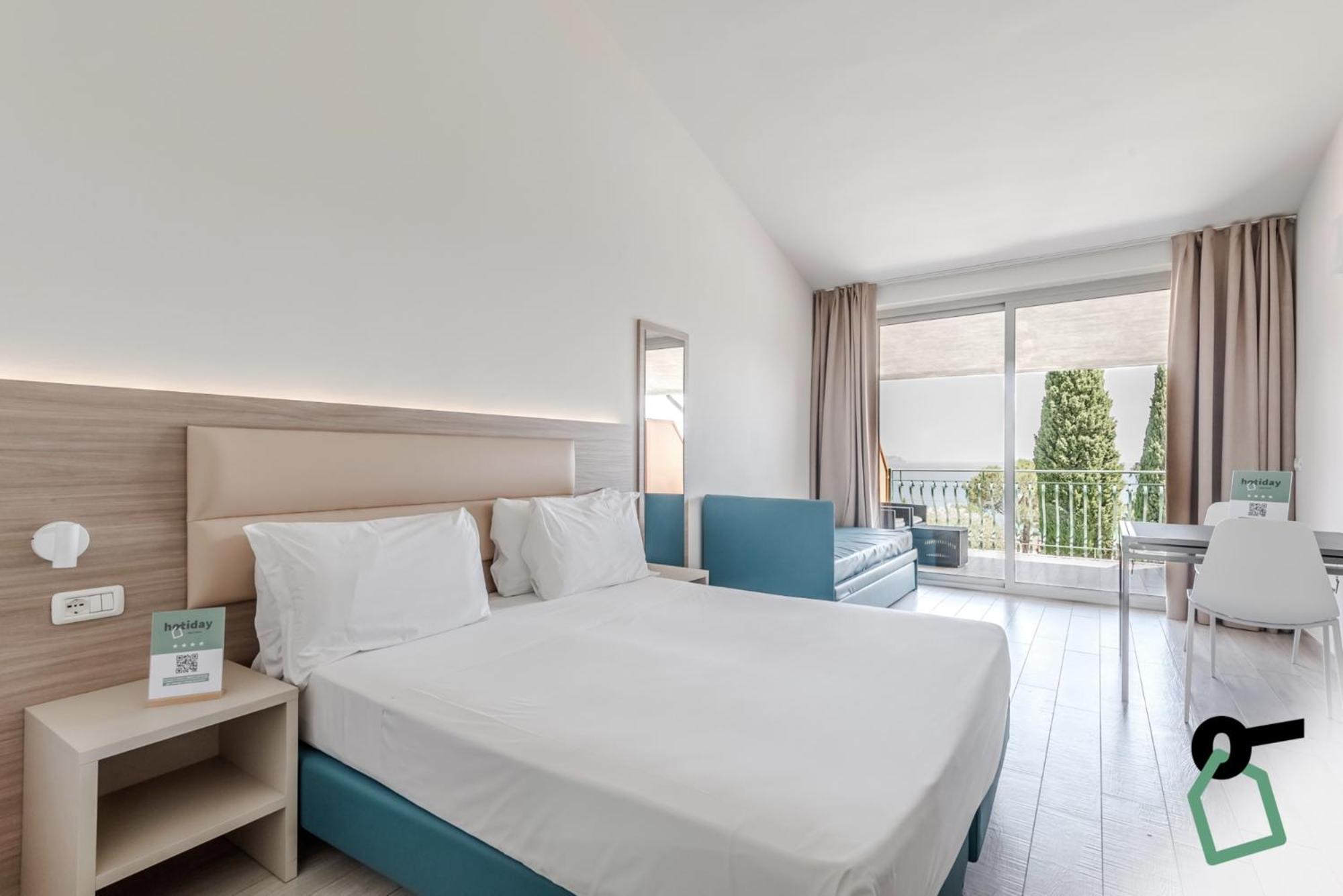Hotiday Apartment Collection - Desenzano Desenzano del Garda Exterior photo